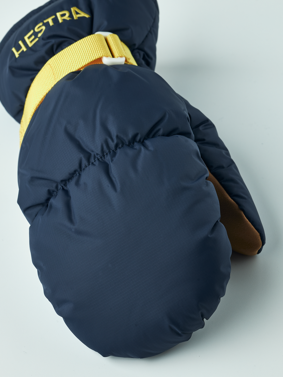 Hestra Kiruna Mitt - Navy detail