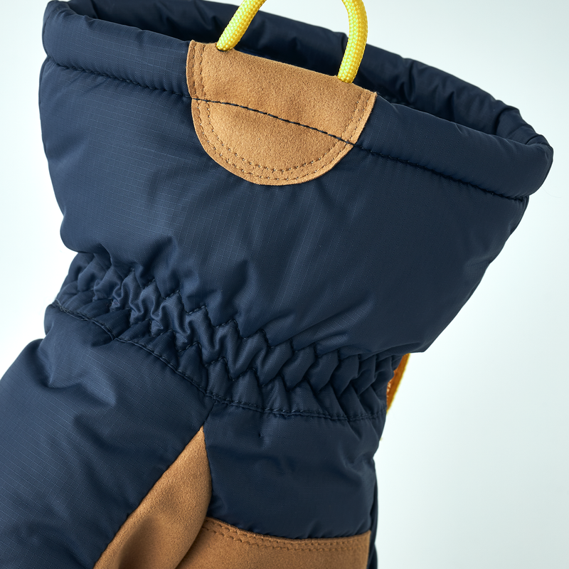 Hestra Kiruna Mitt - wrist and cuff