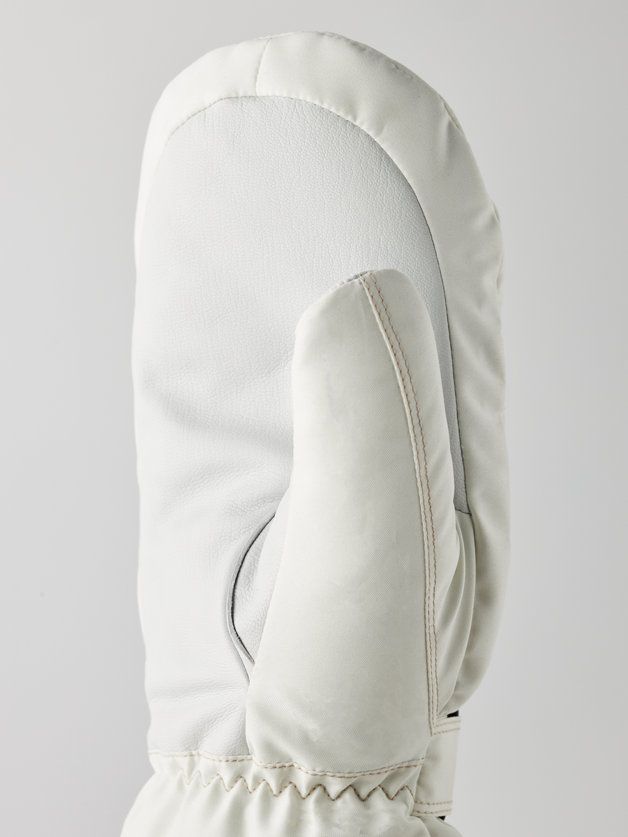 Hestra Cosy Mitt - Ivory detail