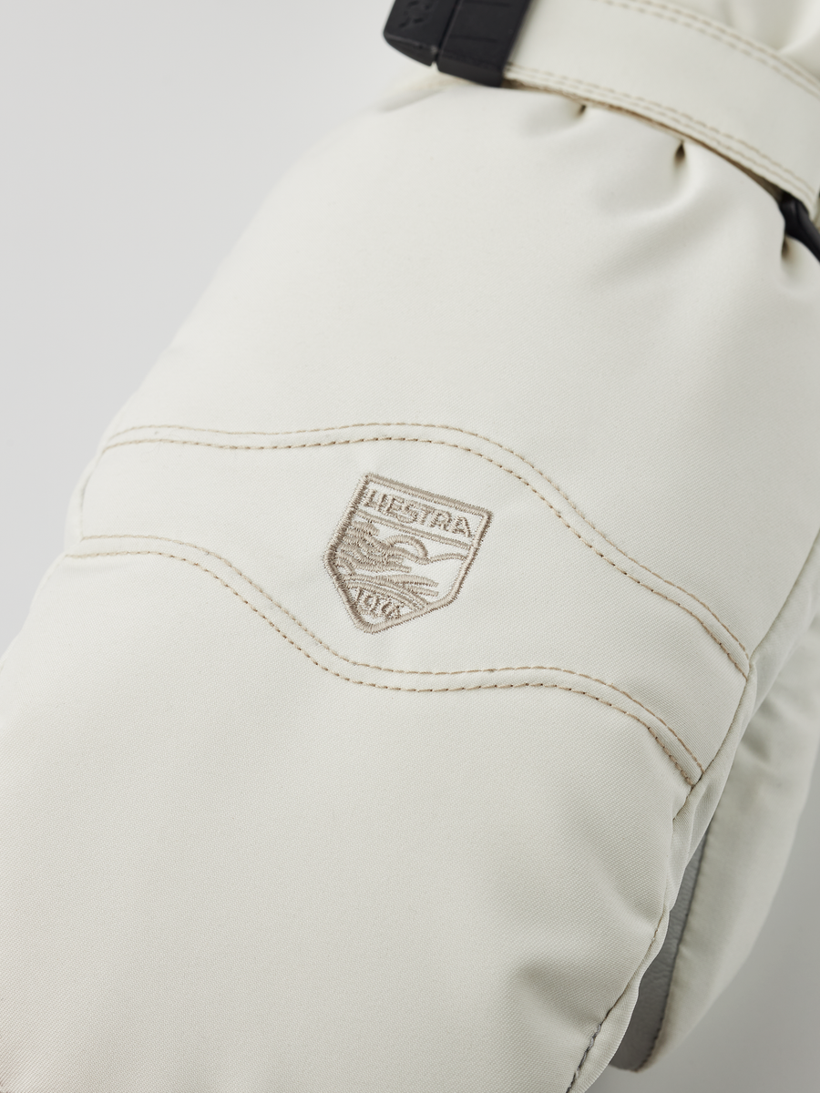 Hestra Cosy Mitt - Ivory detail