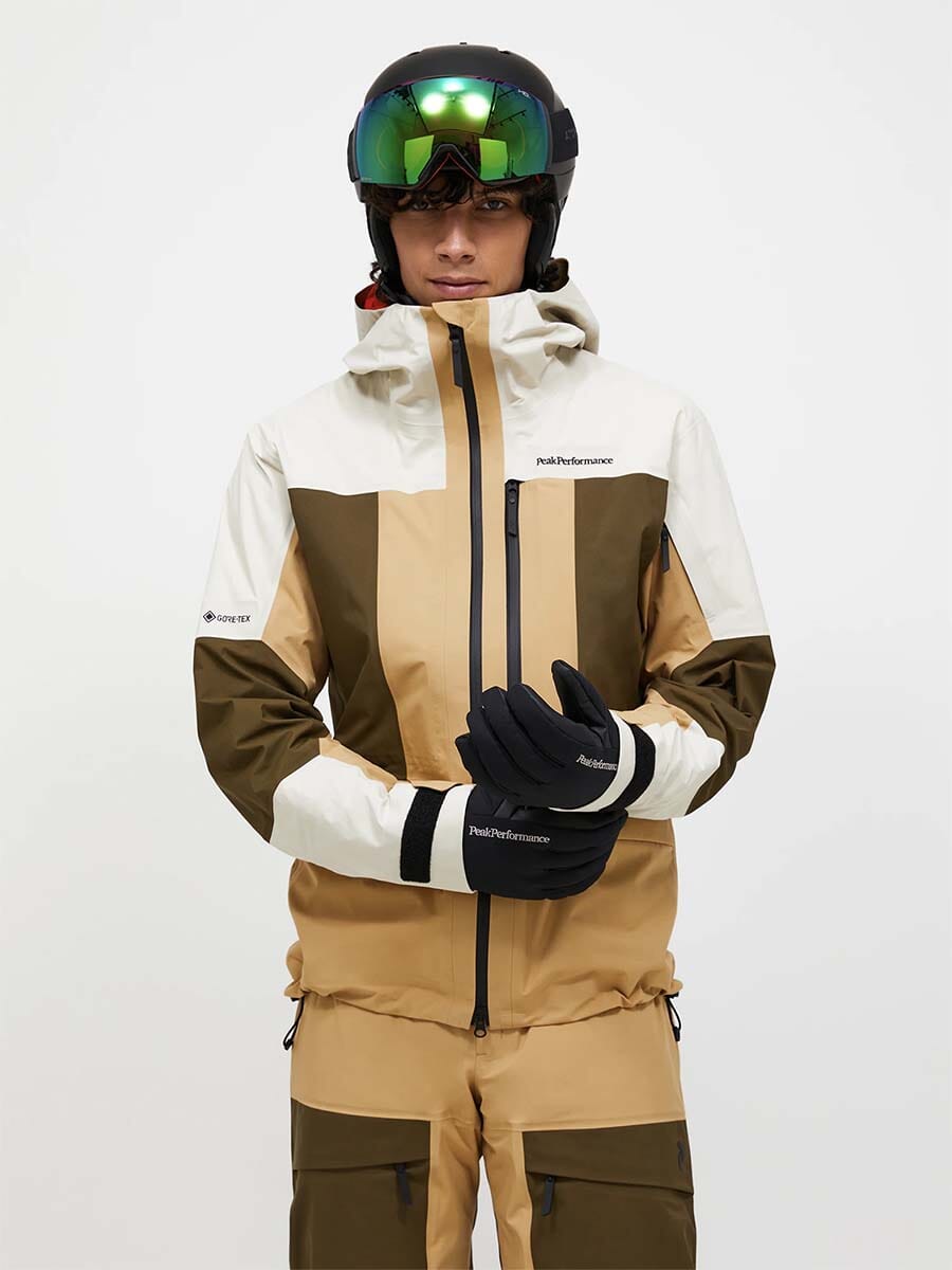 26 Peak Performance - Men's Gravity Gore-Tex 3L Jacket Unclassified Peak Performance