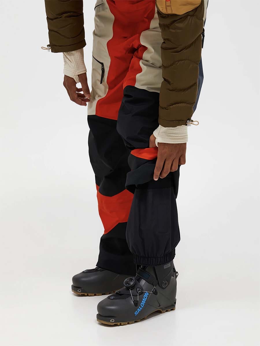 26 Peak Performance - Men's Vertical Gore-Tex Pro Bib Pants Unclassified Peak Performance