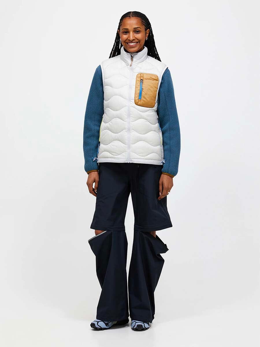 26 Peak Performance - Women's Helium Utility Down Vest Unclassified Peak Performance