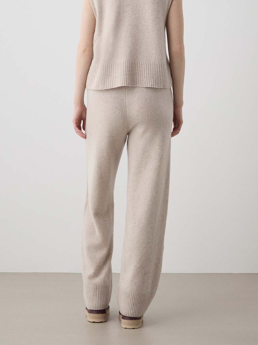 26 We Norwegians - Women's Geilo Jogger Pants Unclassified We Norwegians