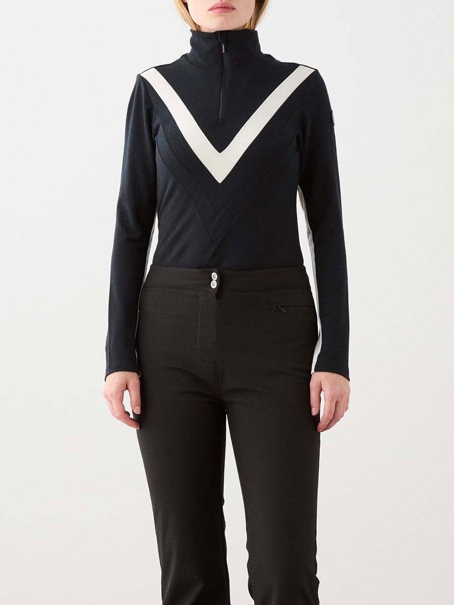 26 We Norwegians - Womens Voss Chevron ZipUp Unclassified We Norwegians