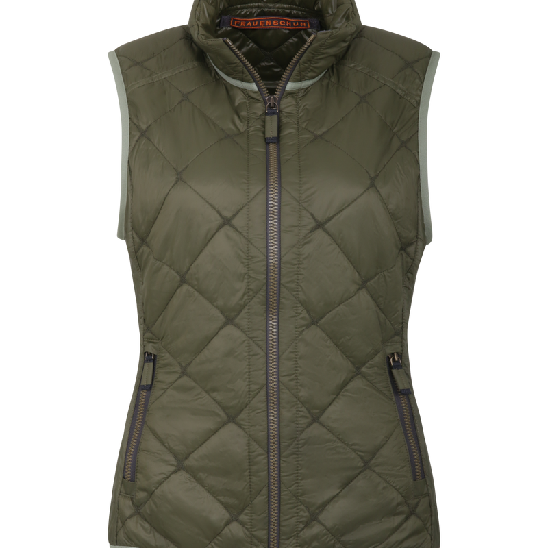 Tracy Ivy quilted vest front