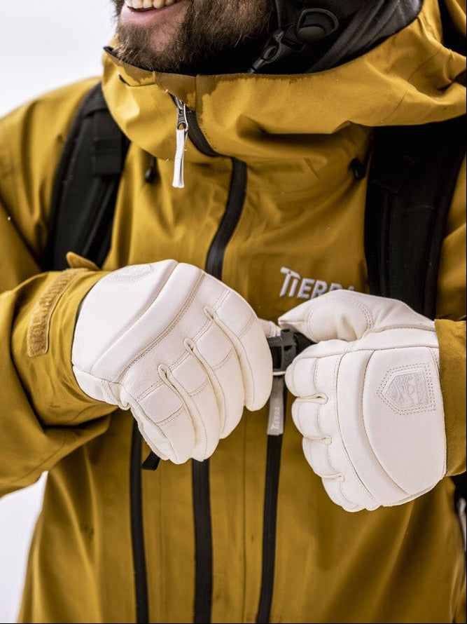 Hestra Leather Fall Line 5-finger ski glove detail