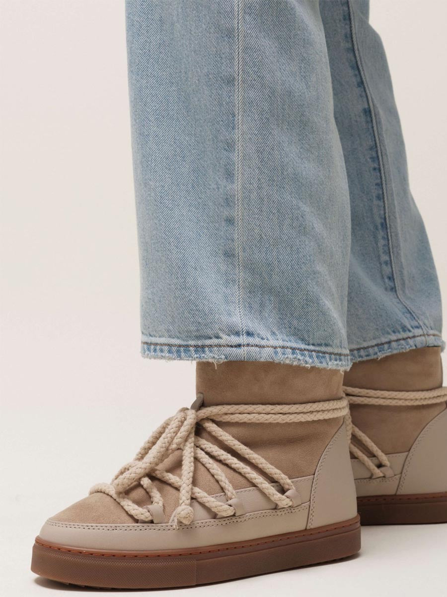 Women's Classic Sneaker