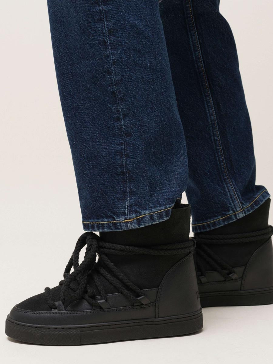 Women's Classic Sneaker