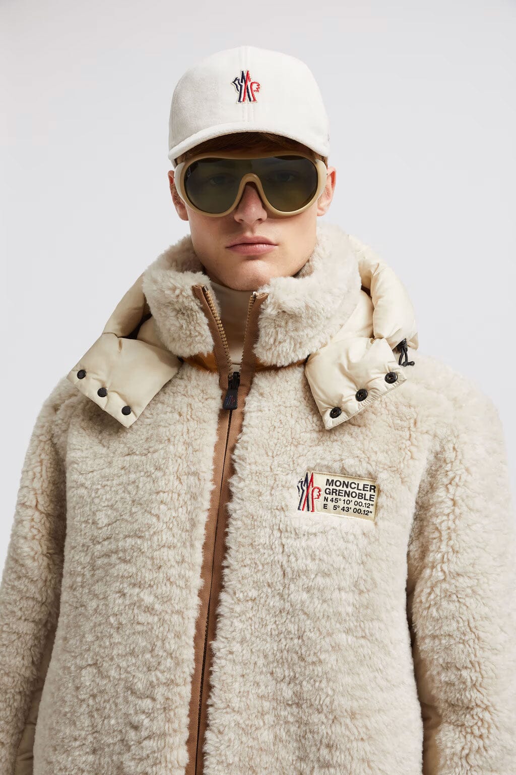 Men's Wengi Reversible Short Down Jacket Jackets Moncler