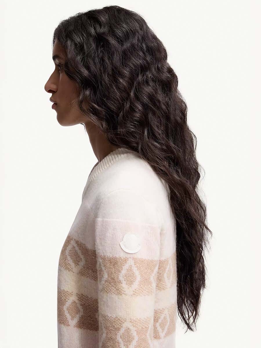 Moncler - Women's Wool Jacquard V-Neck Sweater Unclassified Moncler