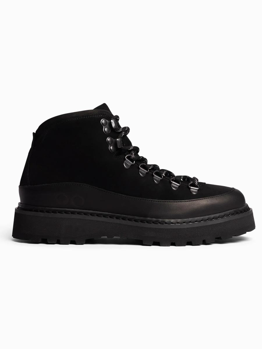 Women's Core Cap Suede Boots