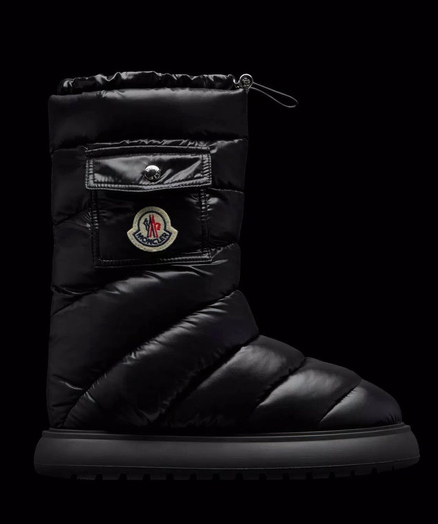 【MONCLER】ロゴ スノーブーツ Gaia ポケット付き 【送関込】 MONCLER】ロゴ スノーブーツ Gaia ポケット付き 【送関込】
