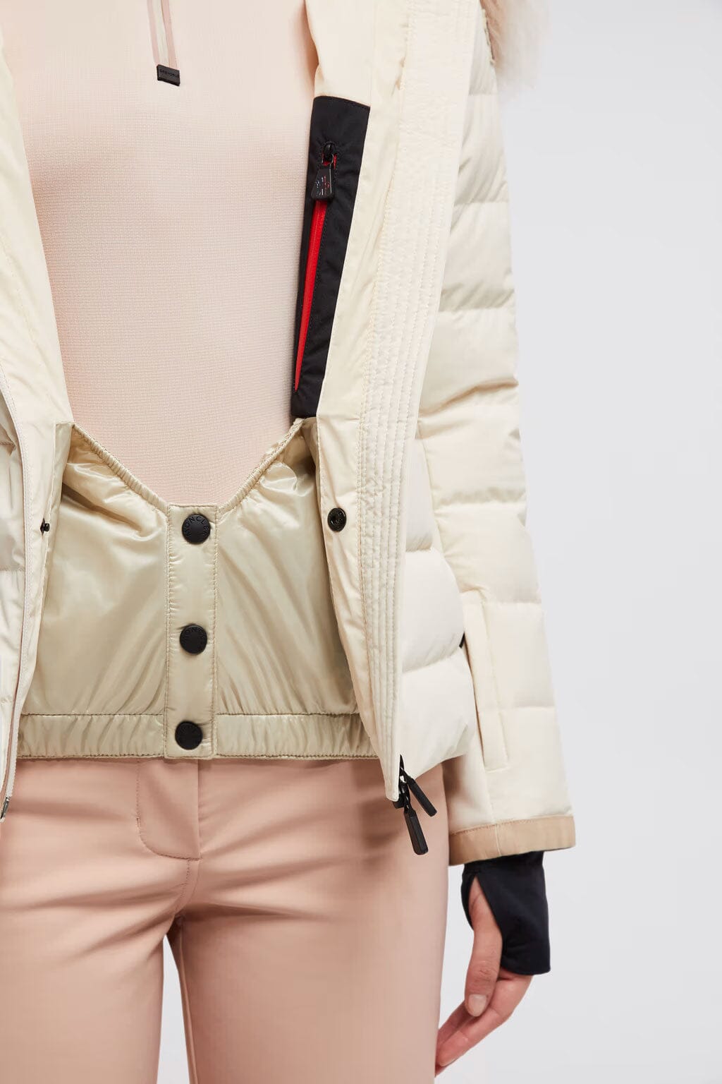 Women's Lamoura Short Down Jacket Ski Jackets Moncler