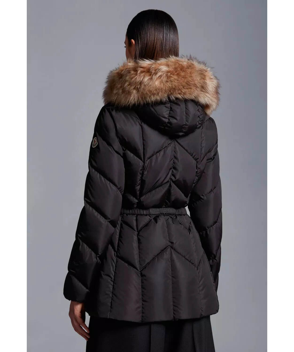 Women's Loriot Short Down Jacket Jackets Moncler