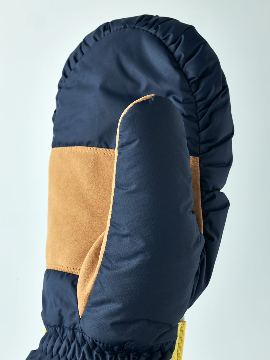 Hestra Kiruna Mitt - Navy detail