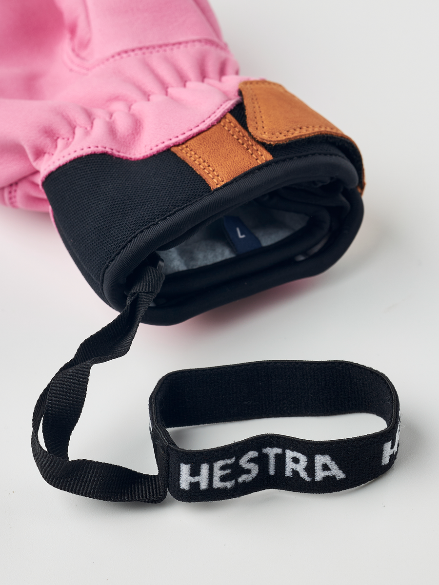 Women's Leather Fall Line Mitt - Cerise detail