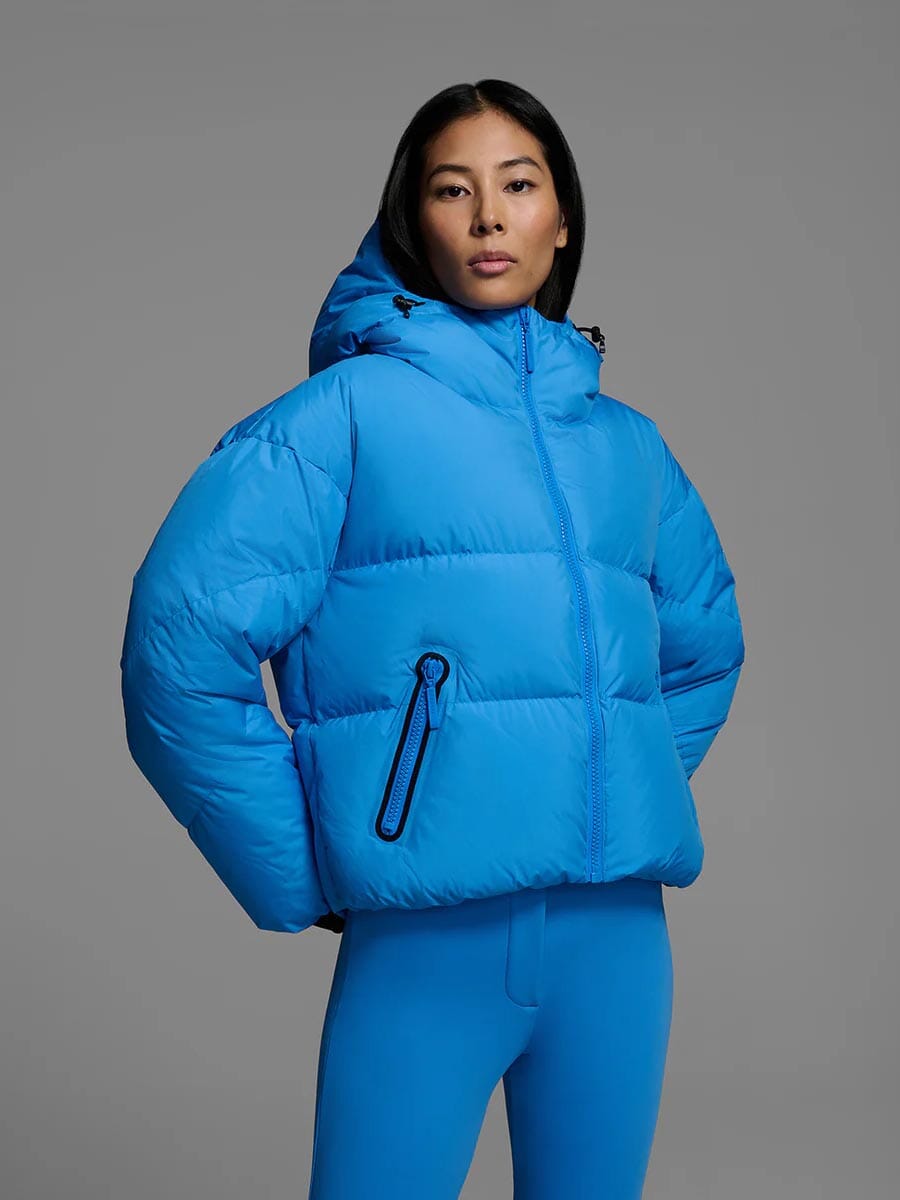 26 Cordova - Women's Meribel Ski Jacket Unclassified Cordova 