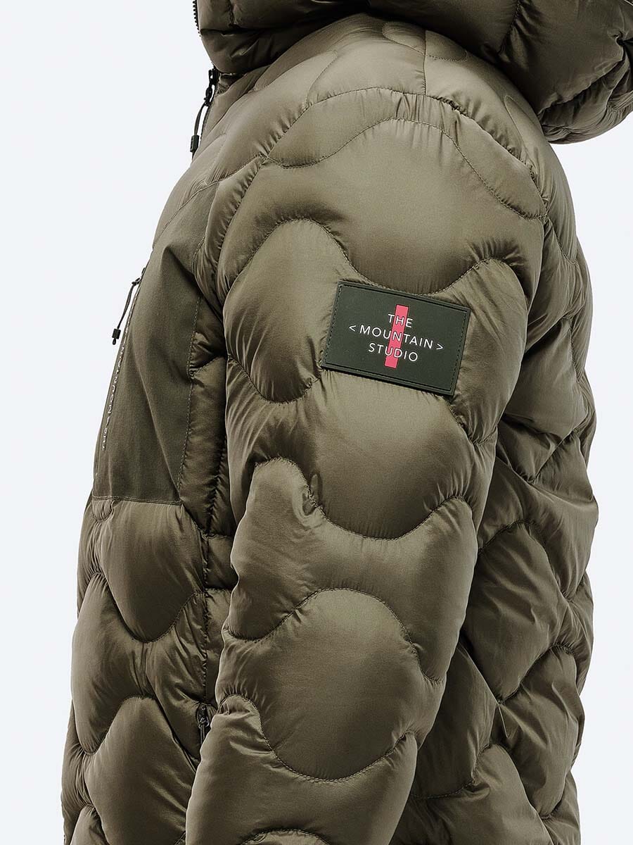 26 Mountain Studio - Men's D-7 Ultralight Down Hood Jacket Unclassified The Mountain Studio 