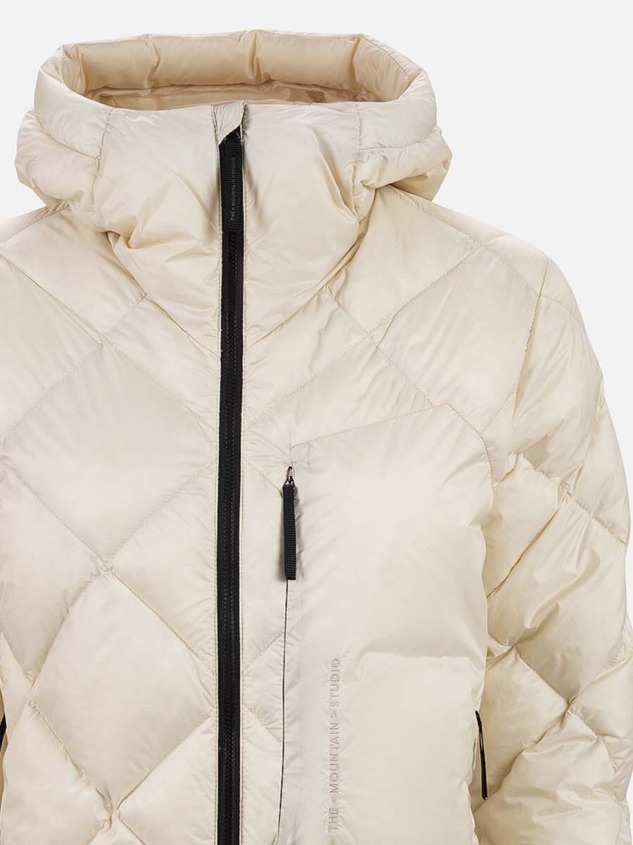 26 Mountain Studio - Women's D-9 Ultralight Down Hood Jacket Unclassified The Mountain Studio 