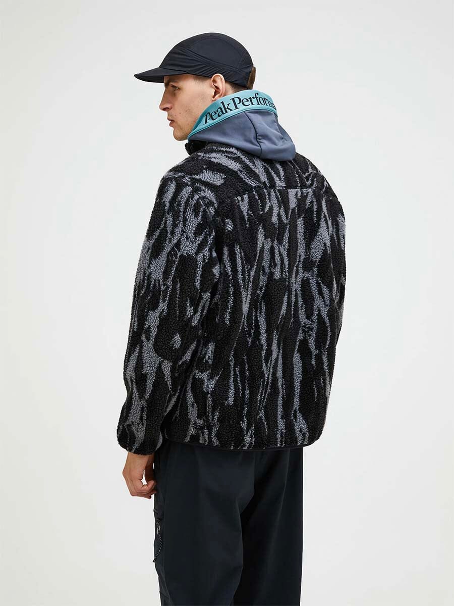 26 Peak Performance - Men's Graphic Pile Jacket Unclassified Peak Performance 