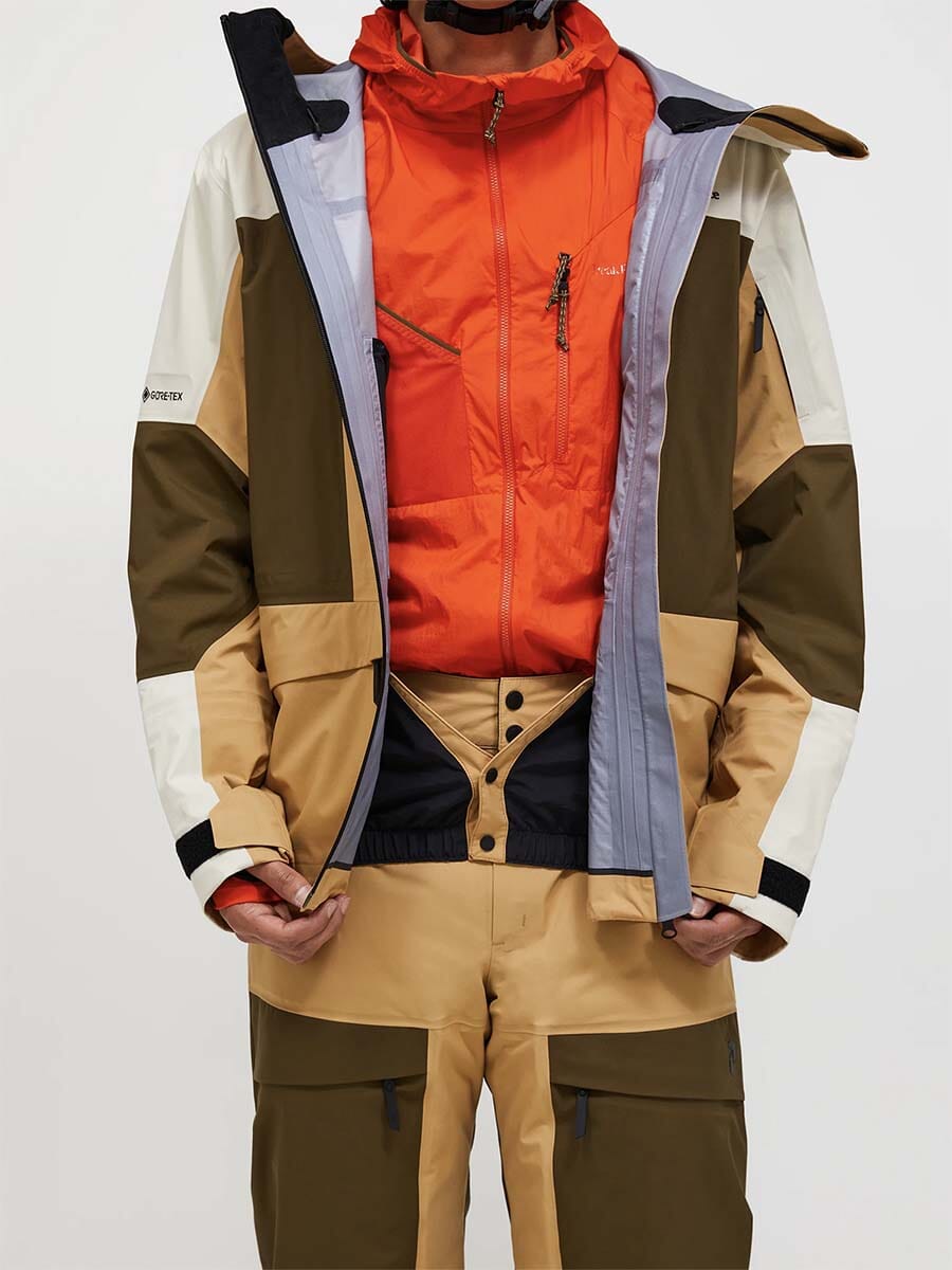 26 Peak Performance - Men's Gravity Gore-Tex 3L Jacket Unclassified Peak Performance 