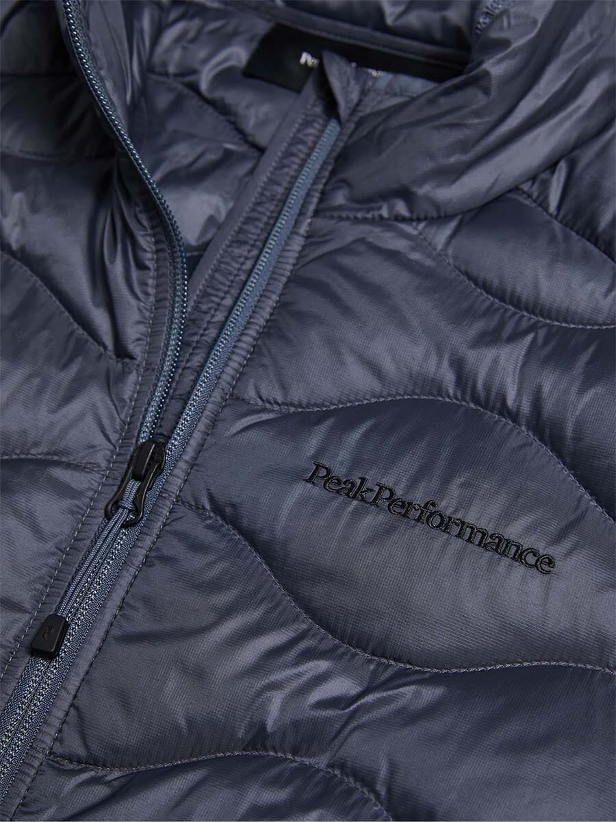 26 Peak Performance - Men's Helium Down Jacket Unclassified Peak Performance 
