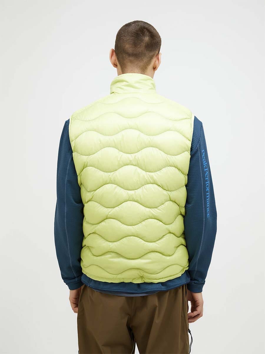 26 Peak Performance - Men's Helium Utility Down Vest Unclassified Peak Performance 