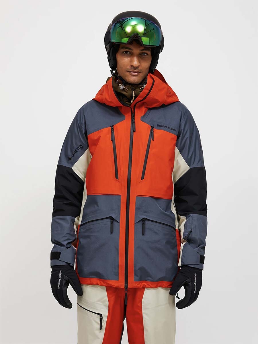 26 Peak Performance - Men's Vertical Gore-Tex Pro Jacket Unclassified Peak Performance 