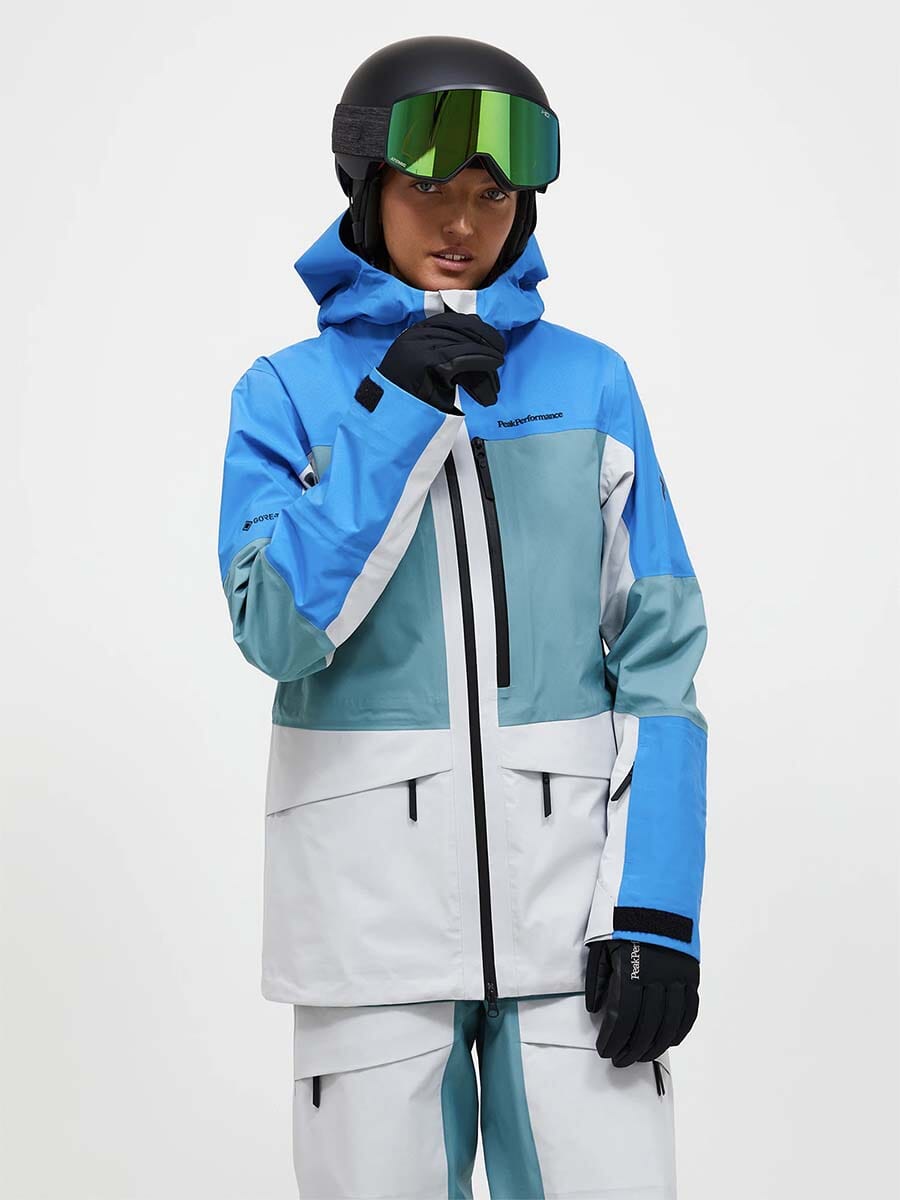 26 Peak Performance - Women's Gravity Gore-Tex 3L Jacket Unclassified Peak Performance 