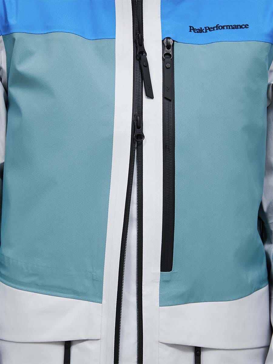 26 Peak Performance - Women's Gravity Gore-Tex 3L Jacket Unclassified Peak Performance 