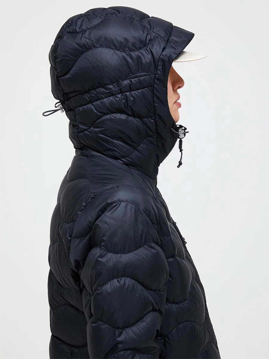 26 Peak Performance - Women's Helium Utility Down Hood Jacket Unclassified Peak Performance 