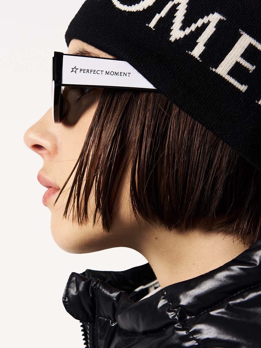 26 Perfect Moment - Apres Unclassified Perfect Moment 