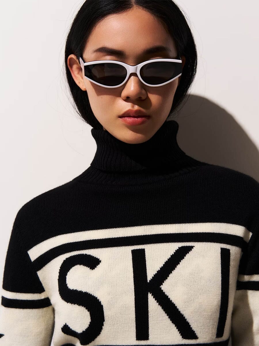 26 Perfect Moment - Women's Schild Sweater Unclassified Perfect Moment 