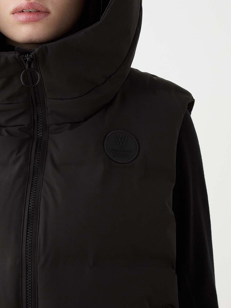 26 We Norwegians - Women's Aurora Vest Unclassified We Norwegians 