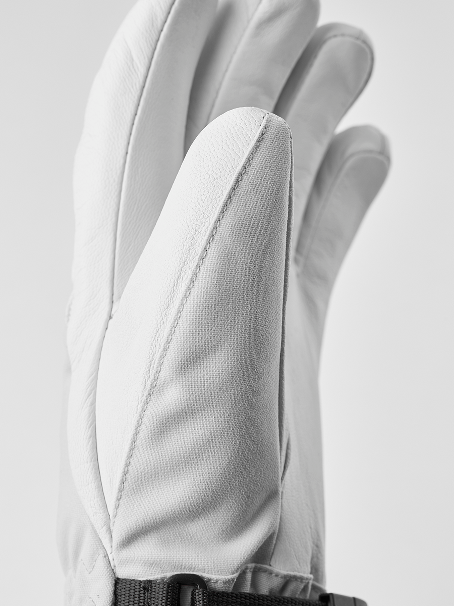 Hestra Women's Heli Ski 5-finger ski glove Pale Grey/Offwhite detail