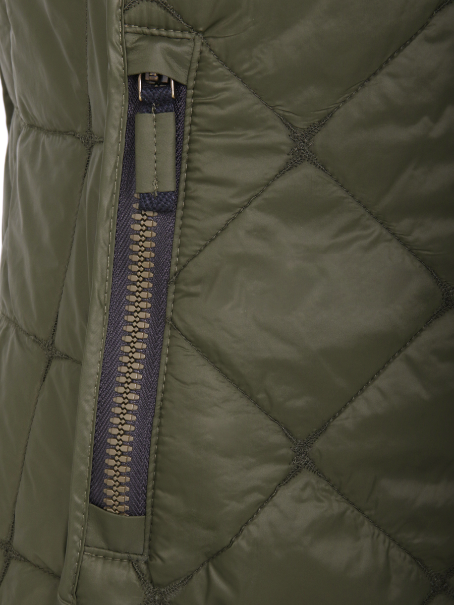 Women's Tracy Quilted Vest Ivy – detail