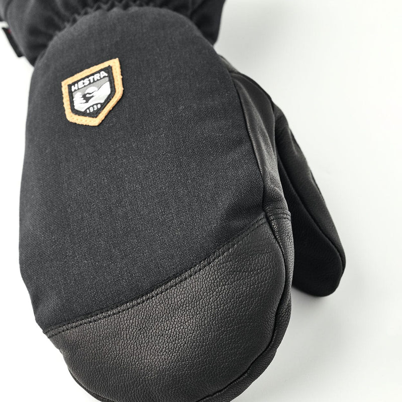 CZone Mountain Mitt - detail
