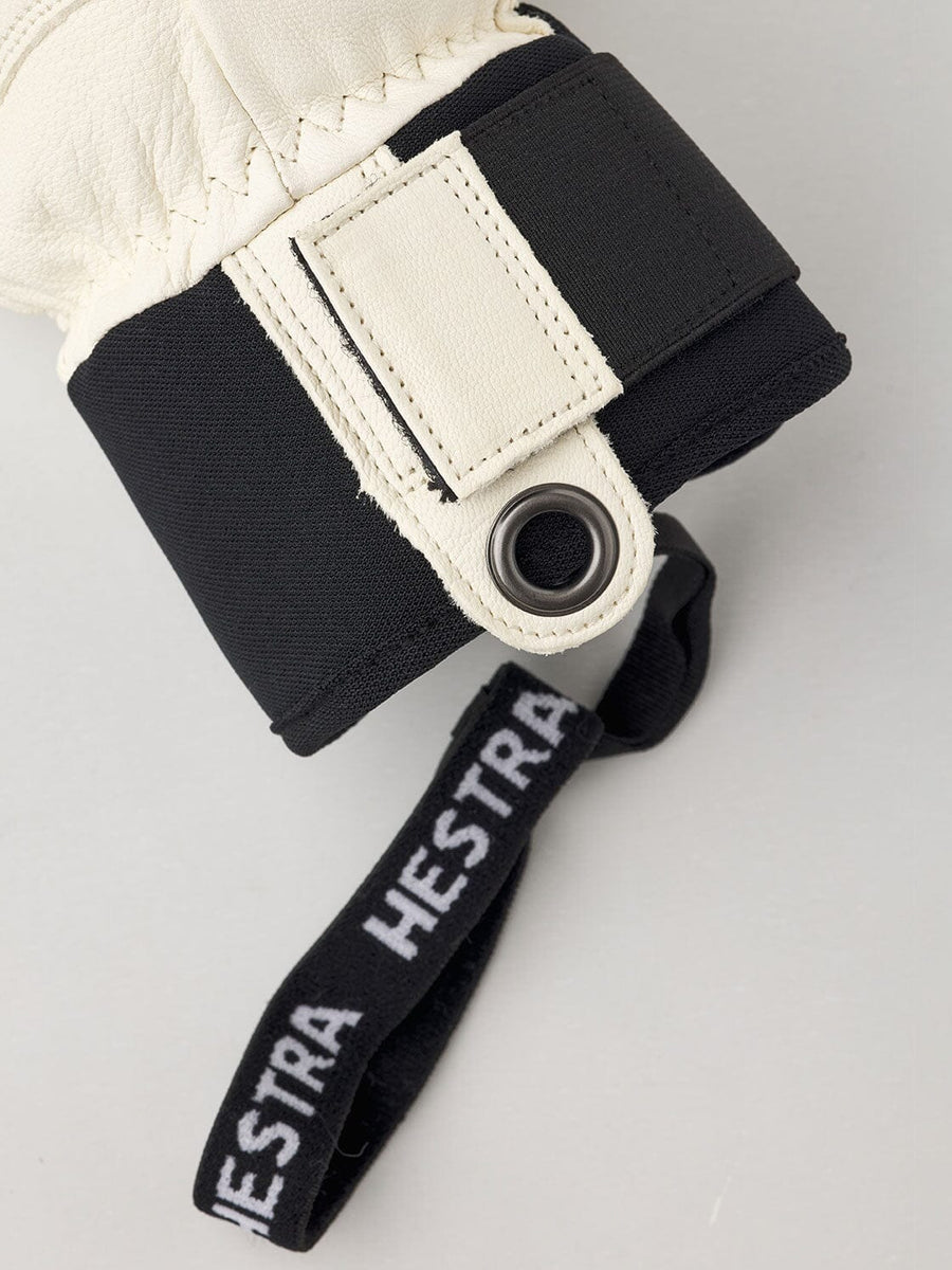 Hestra Leather Fall Line Mitt detail