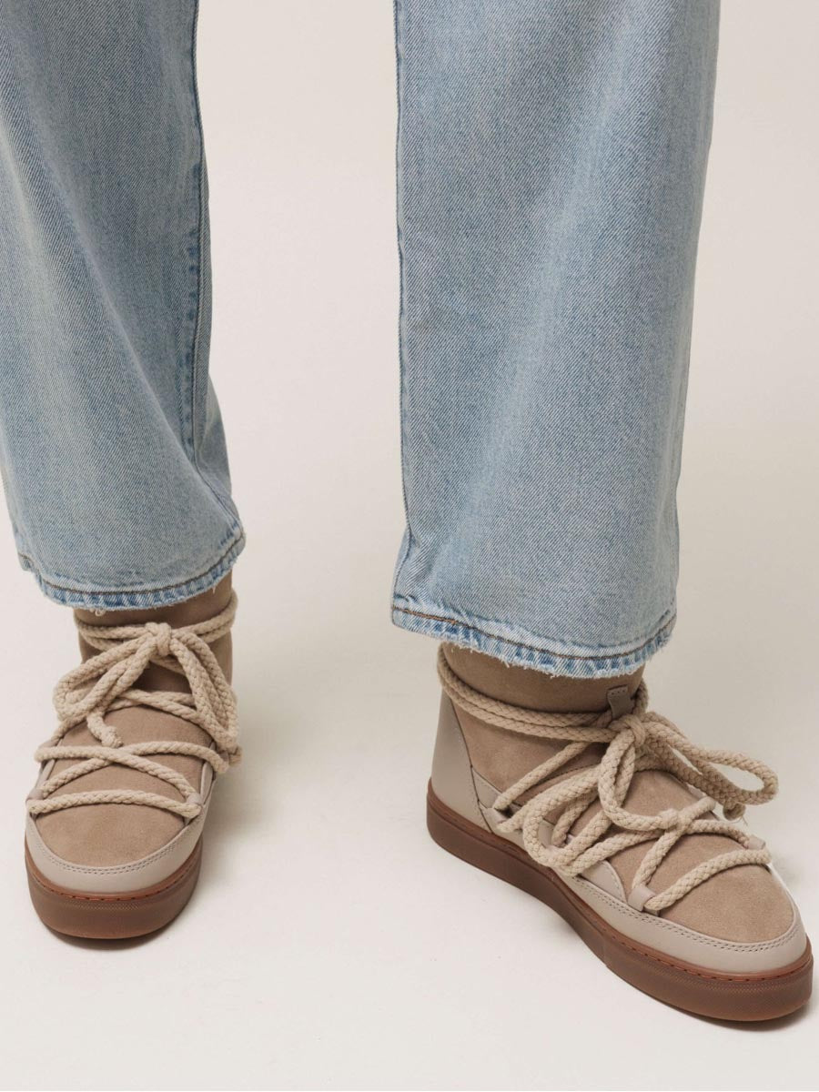 Women's Classic Sneaker