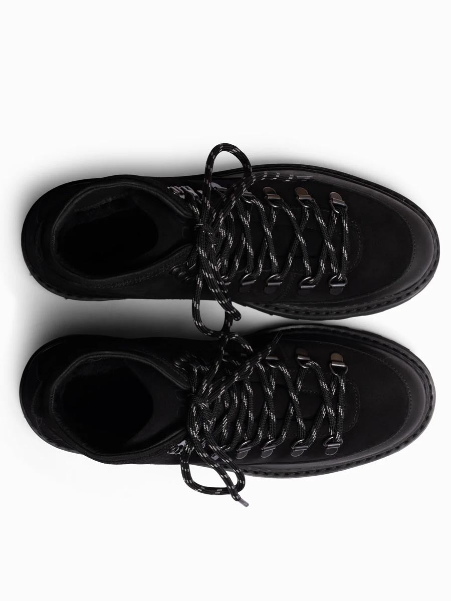 Women's Core Cap Suede Boots