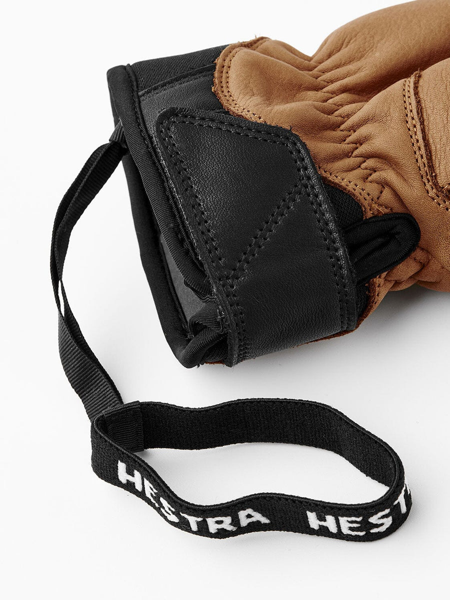 Hestra Women's Fall Line 5-Finger ski glove detail
